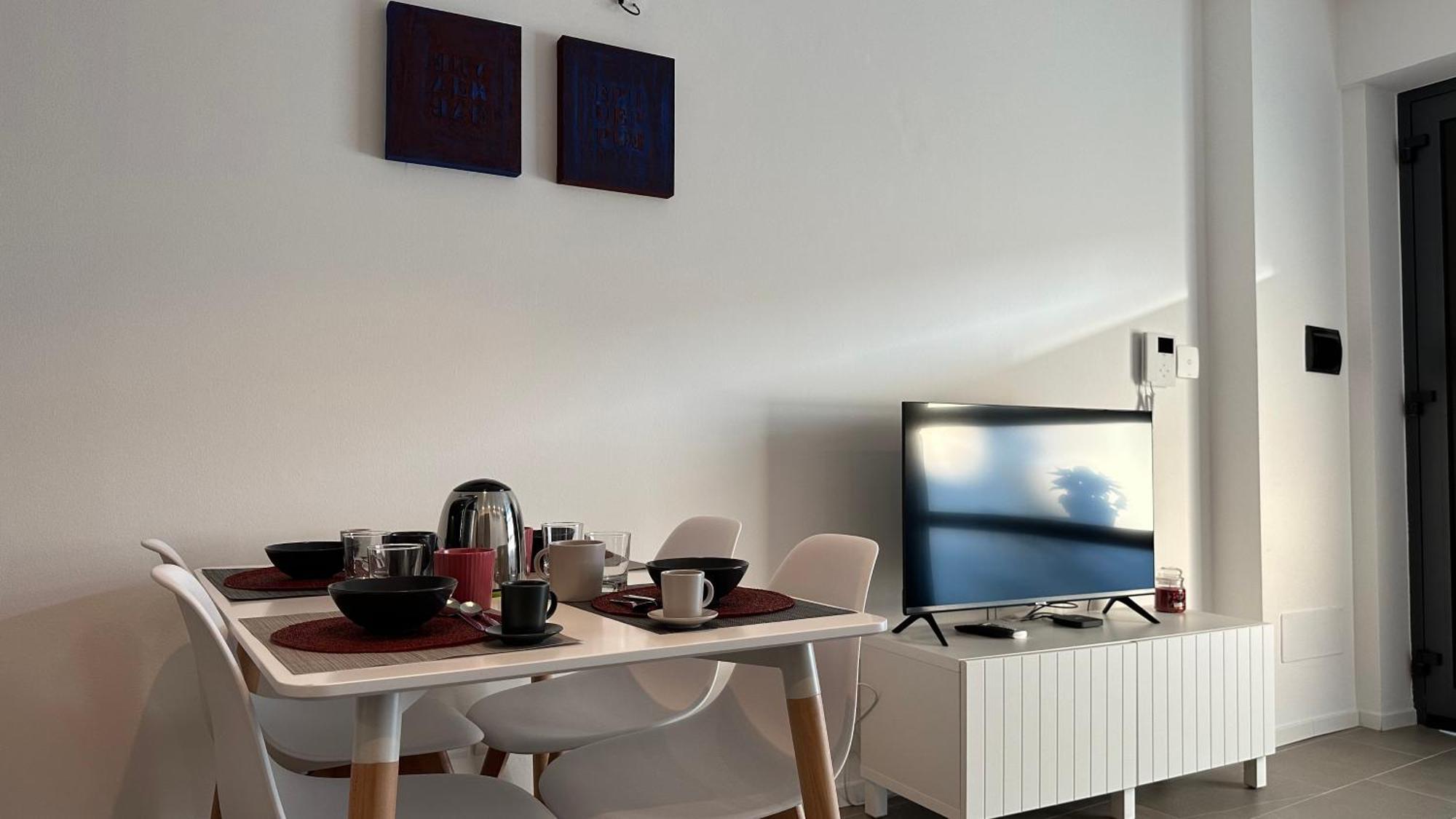 Caseospitali - Casa Navigli Watt, Vicino Al Naviglio, Originale E Luminoso Bilocale Per 4 Con Tutti I Comfort Milano Ngoại thất bức ảnh